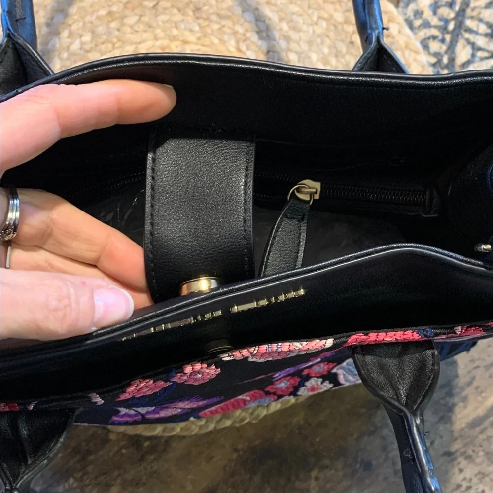 Beautiful Christian Soriano Black and Pink Floral Embroidered Purse